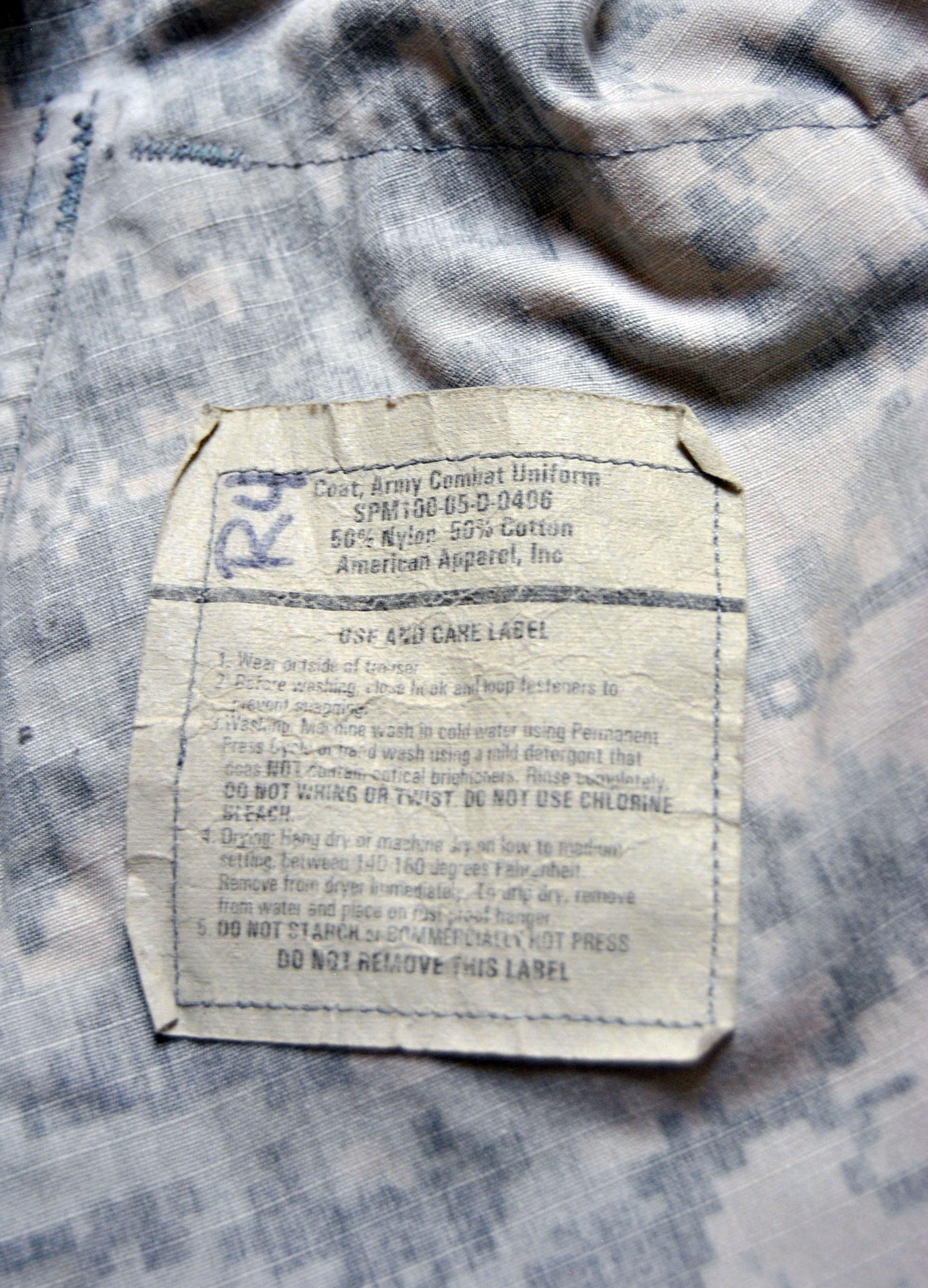 Chaqueta de combate camuflaje Us Army. Talla M . Segunda Mano