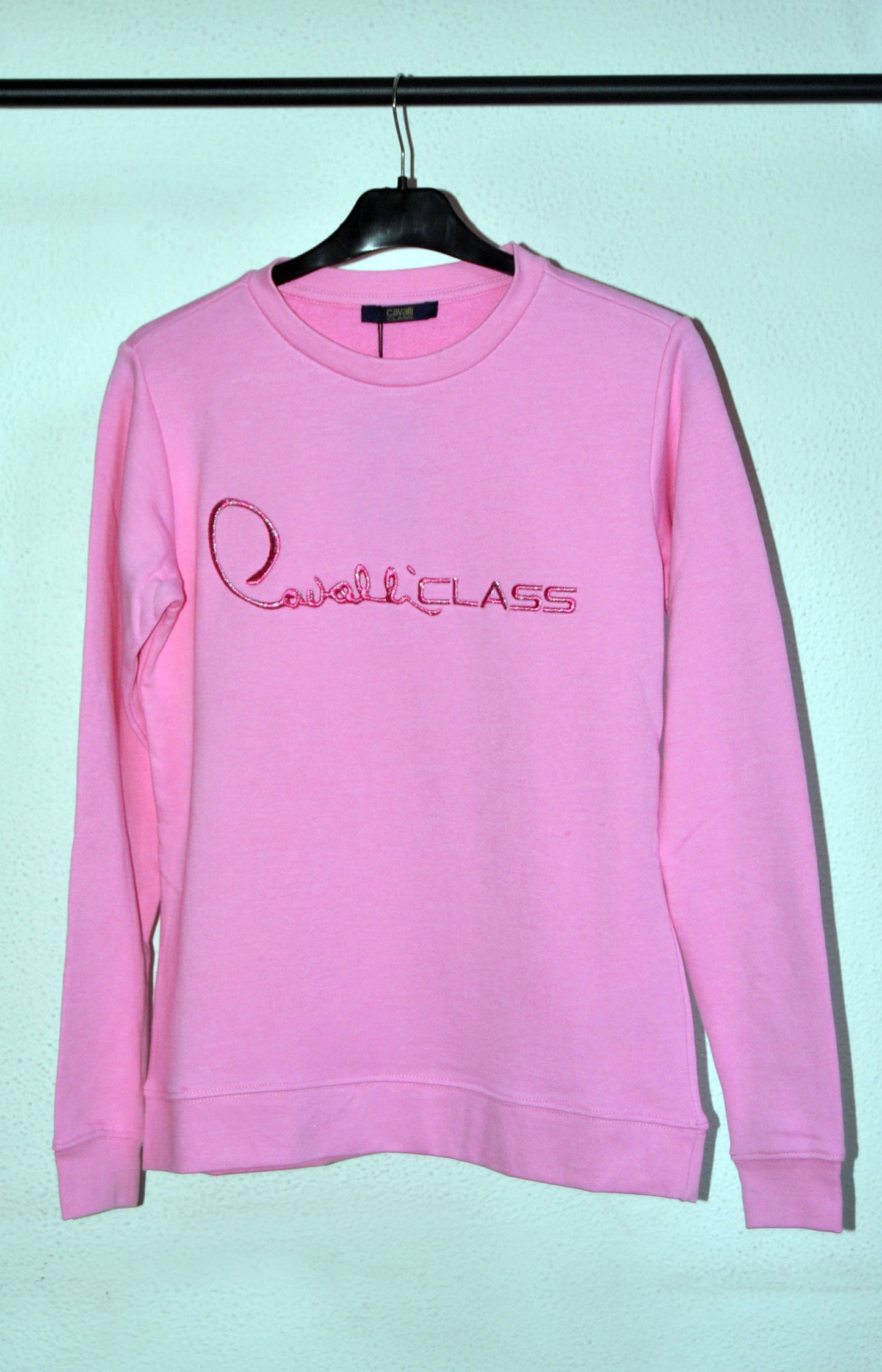 Sudadera bordada Cavalli Class de color rosa. Talla S.