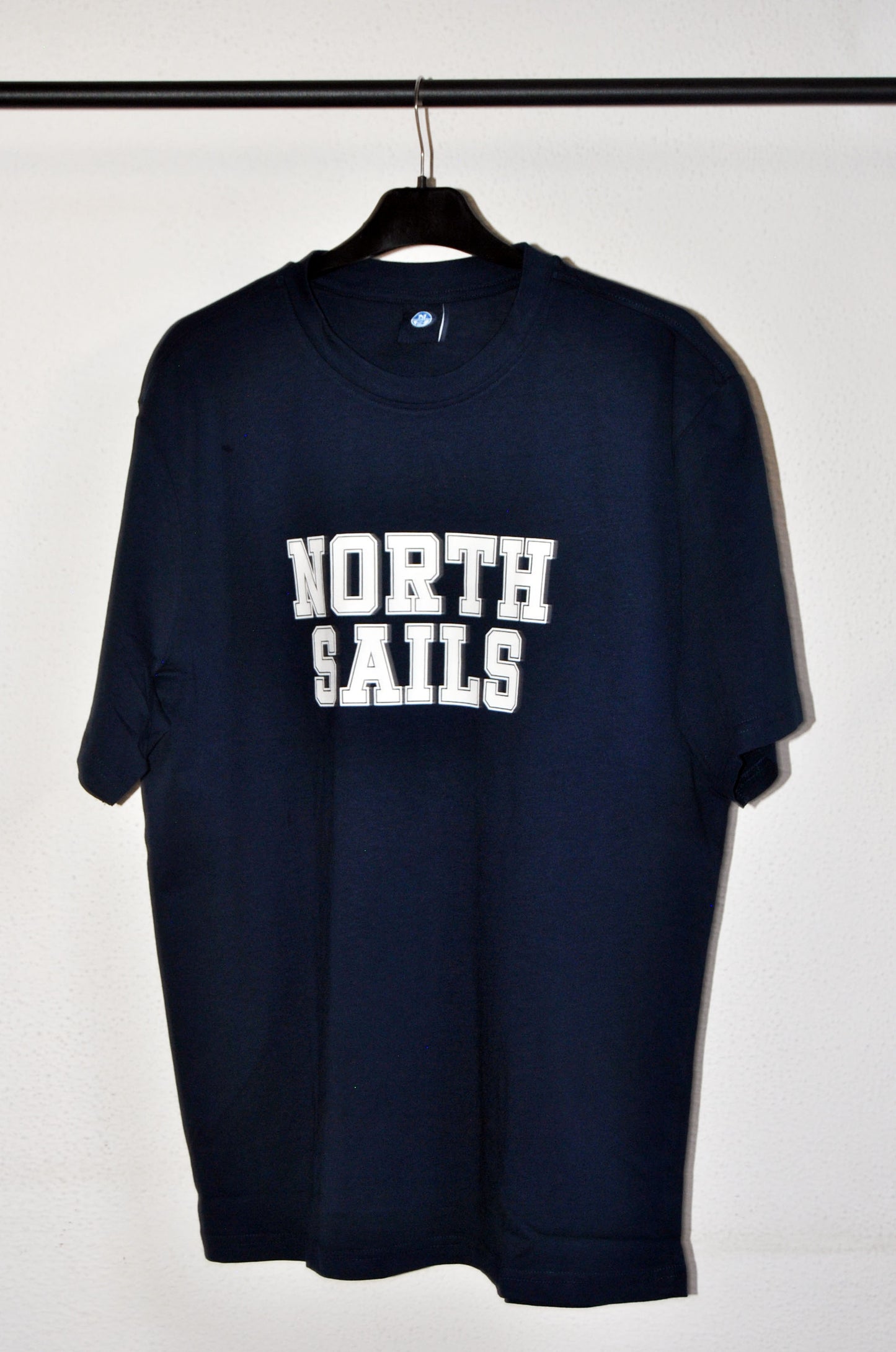 Camiseta North Sails de color azul marino con estampado. Talla S
