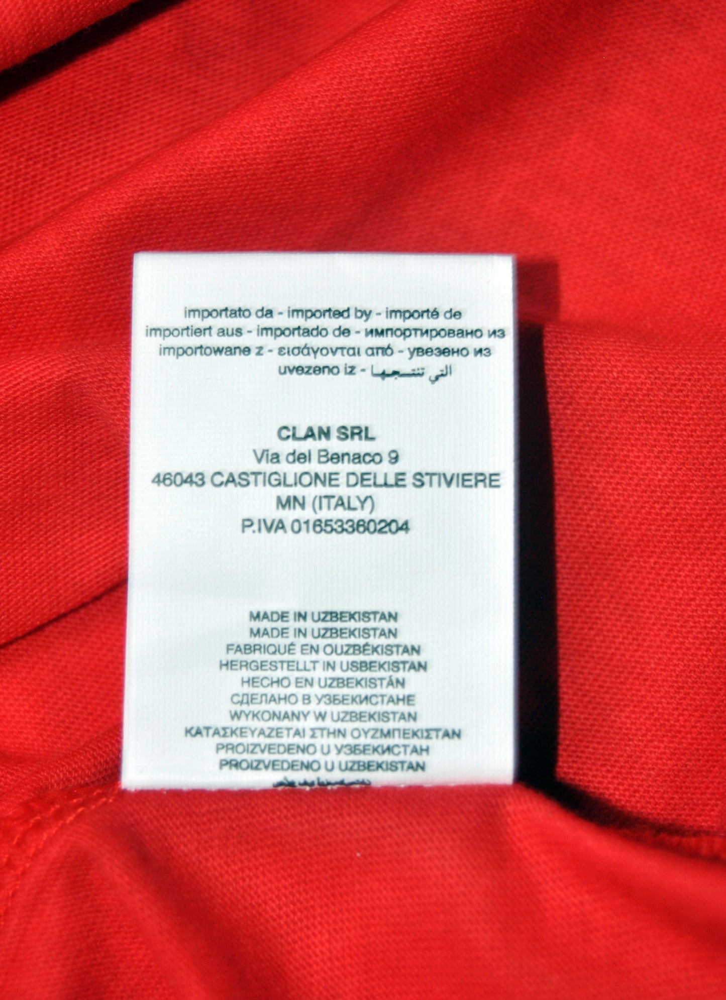 Camiseta Norway de color rojo con estampado. Talla XL