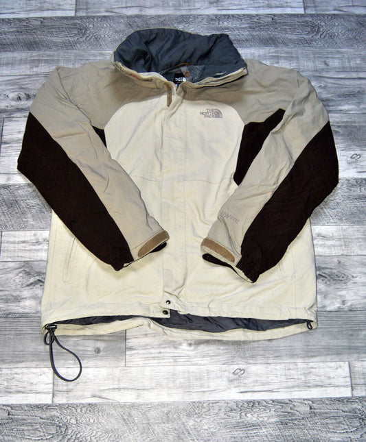 Chaqueta The North Face de color beige. Talla M. Segunda mano