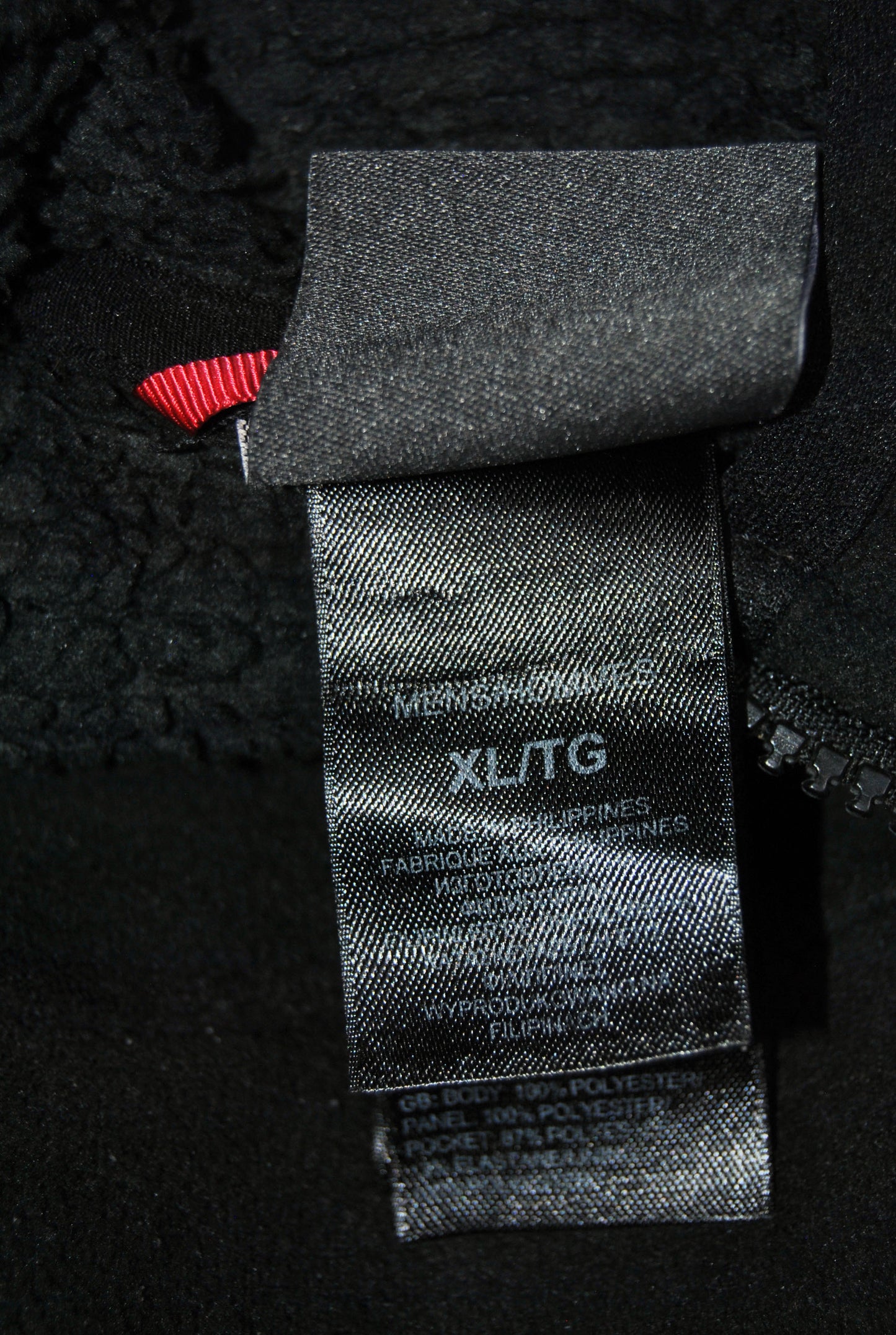 Abrigo The North Face de color negro . Talla XL. Segunda mano