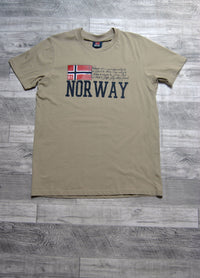 Camiseta Norway de color beige con estampado. Talla M.
