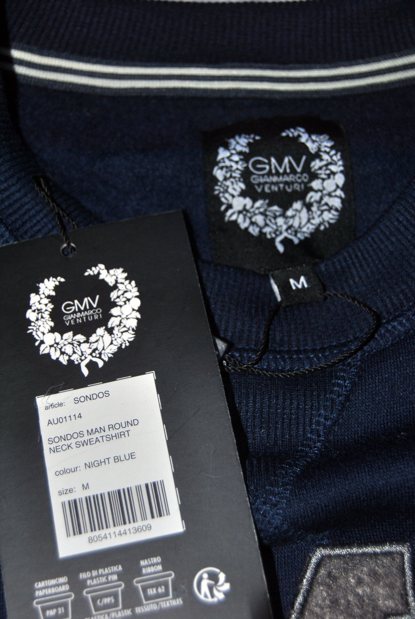 Sudadera GMV GianMarco Venturi de color azul marino. Talla M.