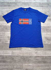 Camiseta Norway de color azul eléctrico con estampado.