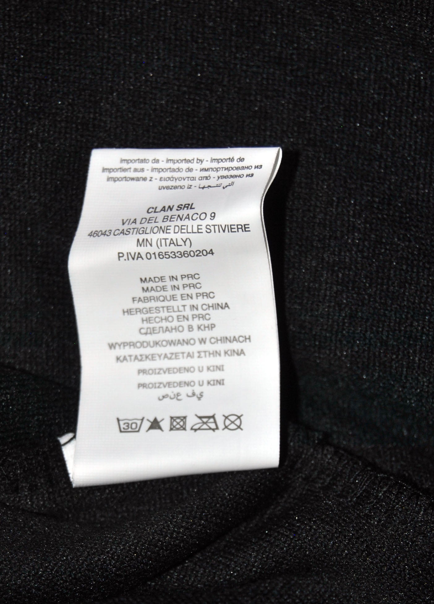 Sudadera Norway Mujer color negro con cremallera frontal. Talla L.