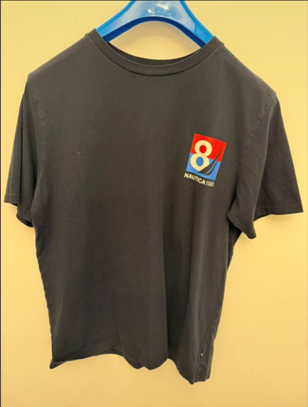 Camiseta Nautica Azul Marino . Talla L. Segunda mano